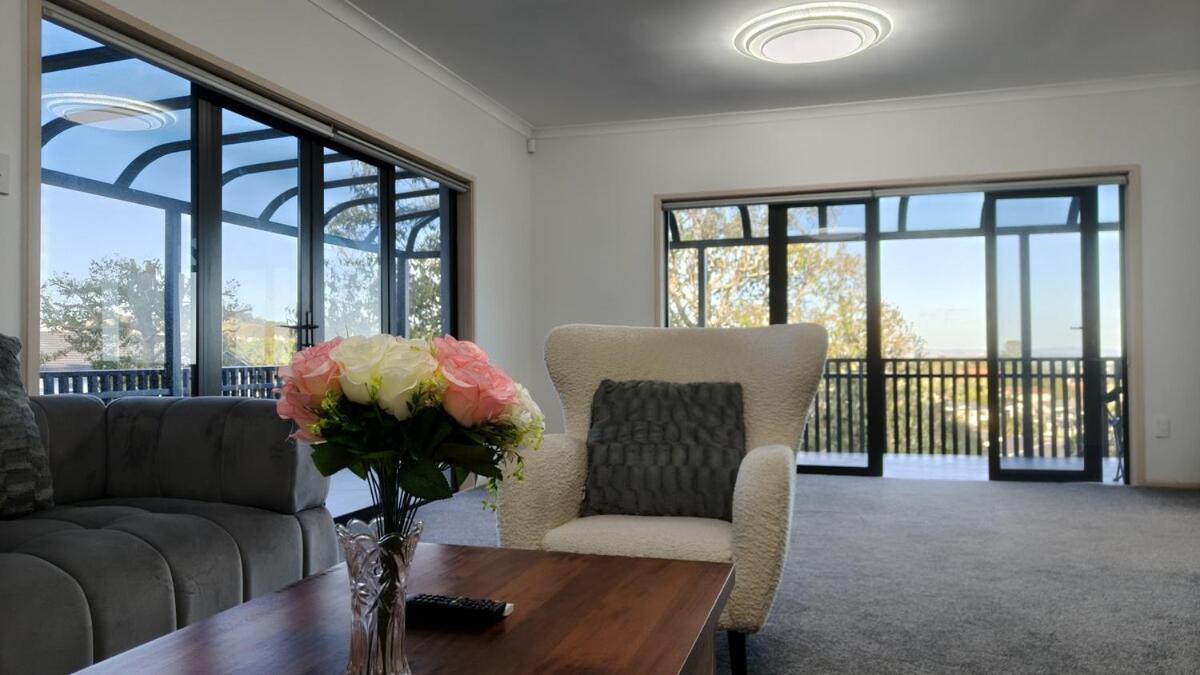 Villa Hidden Oasis In Epsom With Panoramic View Auckland Exterior foto